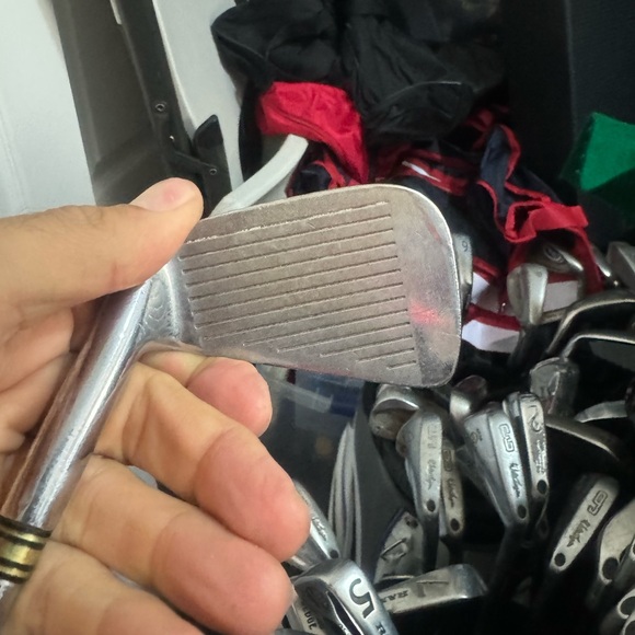 Haig ultra 8 pc iron set by Walter Hagen in RH
Steel shafts Haig ultra 8 pc - Picture 5 of 9